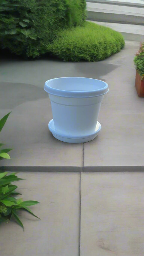 White Round Plastic Flower Pot with Tray